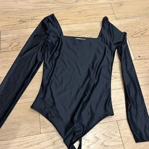 Aritzia Babaton bodysuit